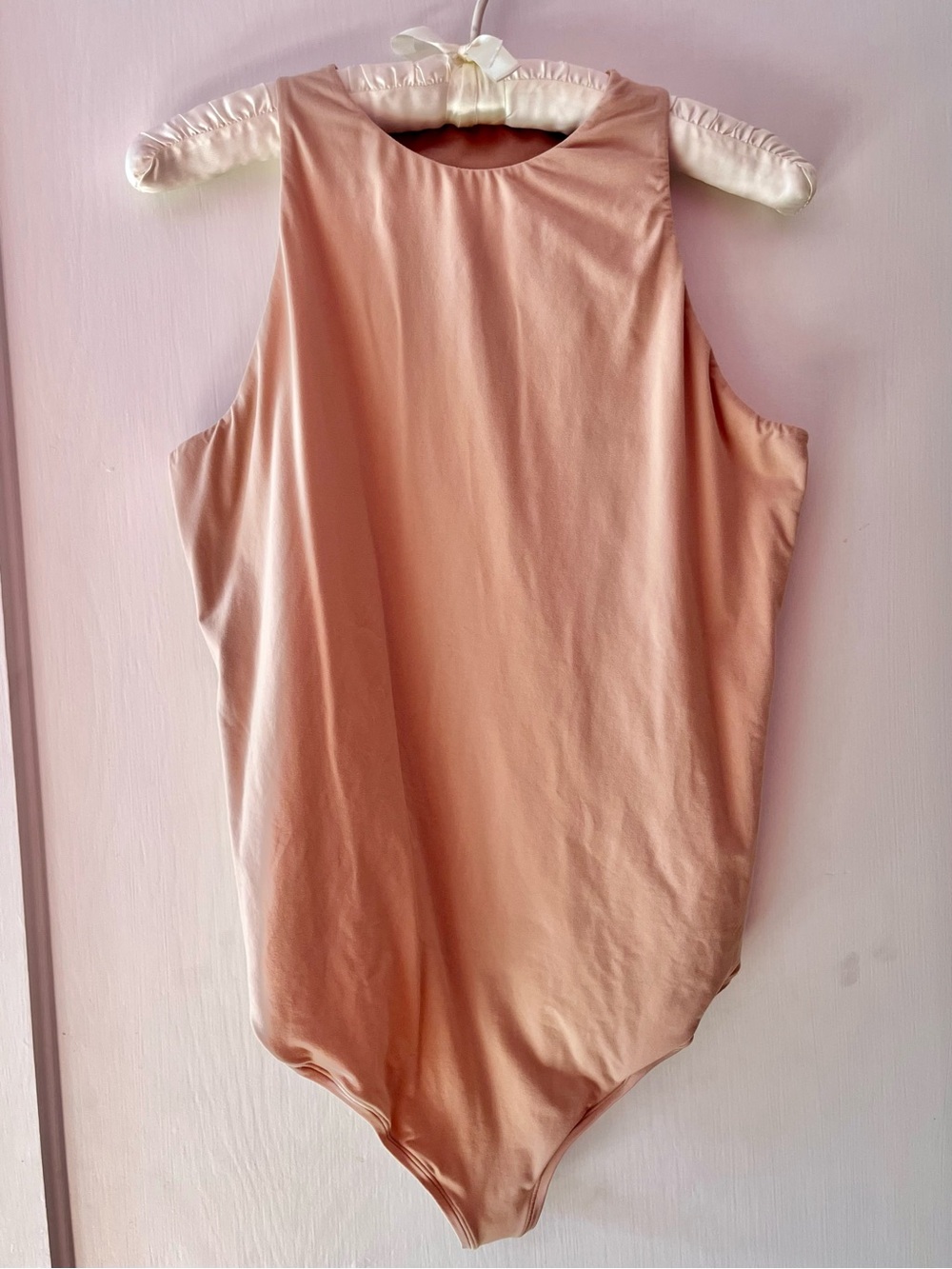 PINK Victoria's Secret Sleeveless Peach Bodysuit with Snaps & Thong Back
